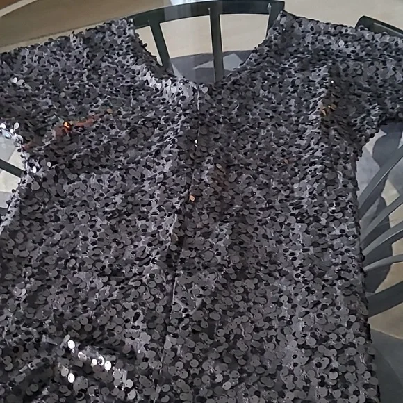 Forever 21 Sequin Mini Dress ❤️ - Picture 5 of 6